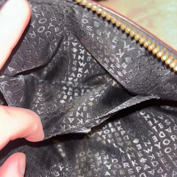 Kate Spade NWOT Mini Pippa Feather Crossbody Bag - Picture 9 of 9